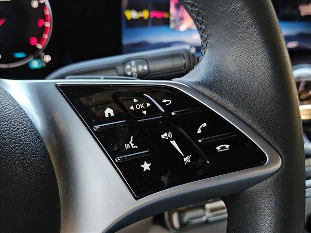 Certified 2025 Mercedes-Benz GLB 250 image 13