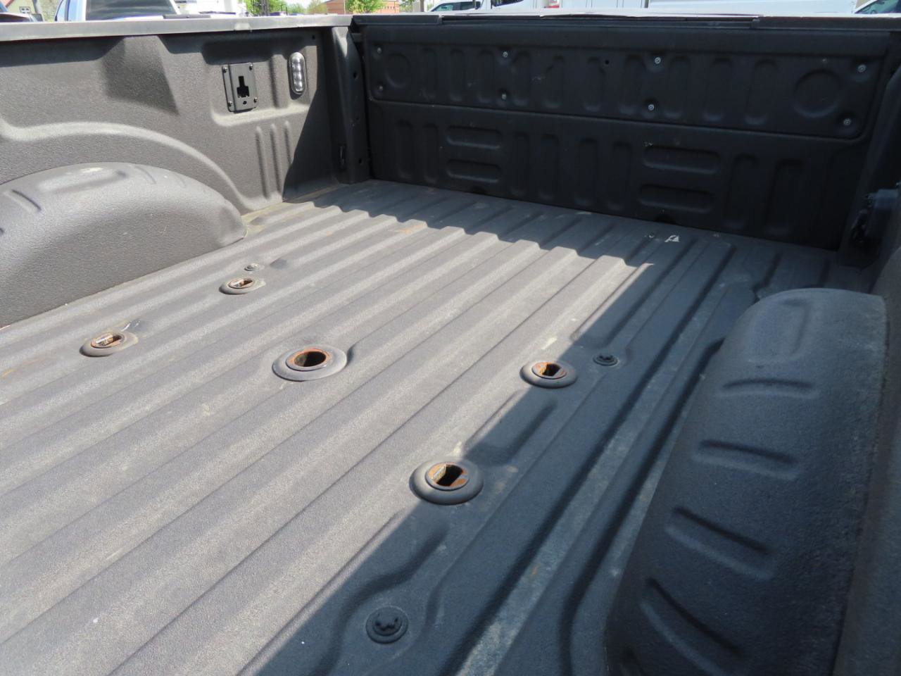 Used 2018 Ford F450 Platinum w/ Platinum Ultimate Package AWD/4WD image 16