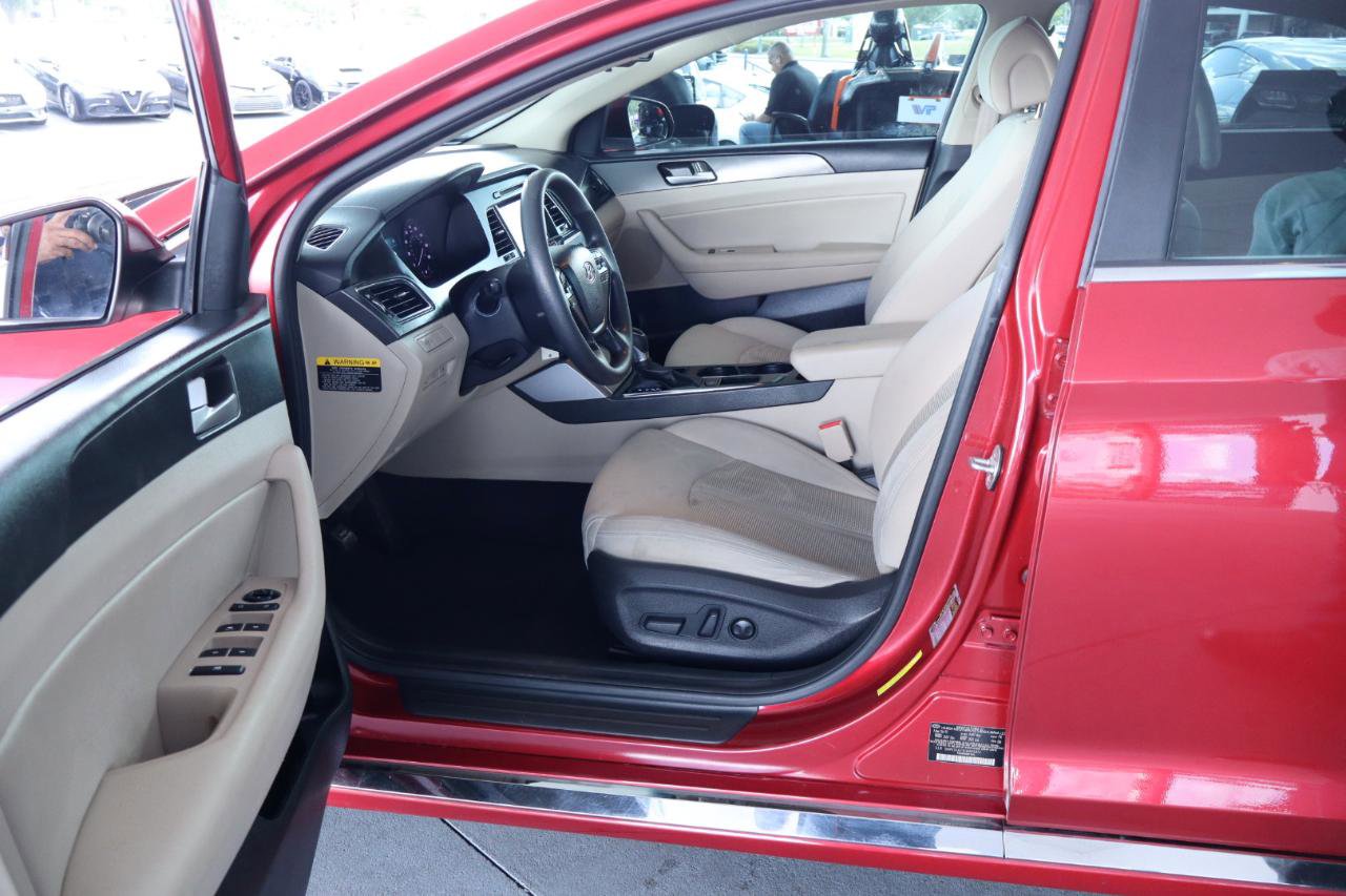 Used 2017 Hyundai Sonata Sport image 14
