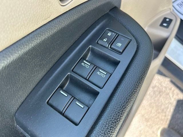Used 2021 Honda Pilot Touring image 11