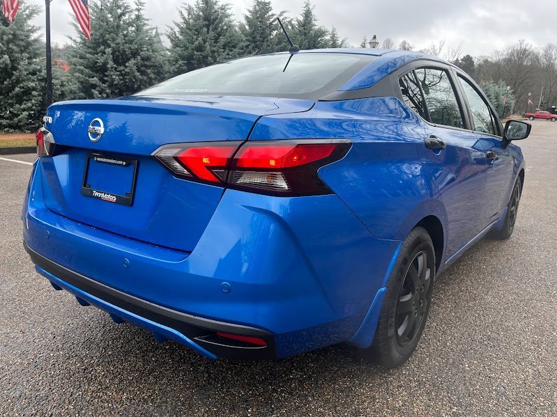 Used 2020 Nissan Versa S image 30