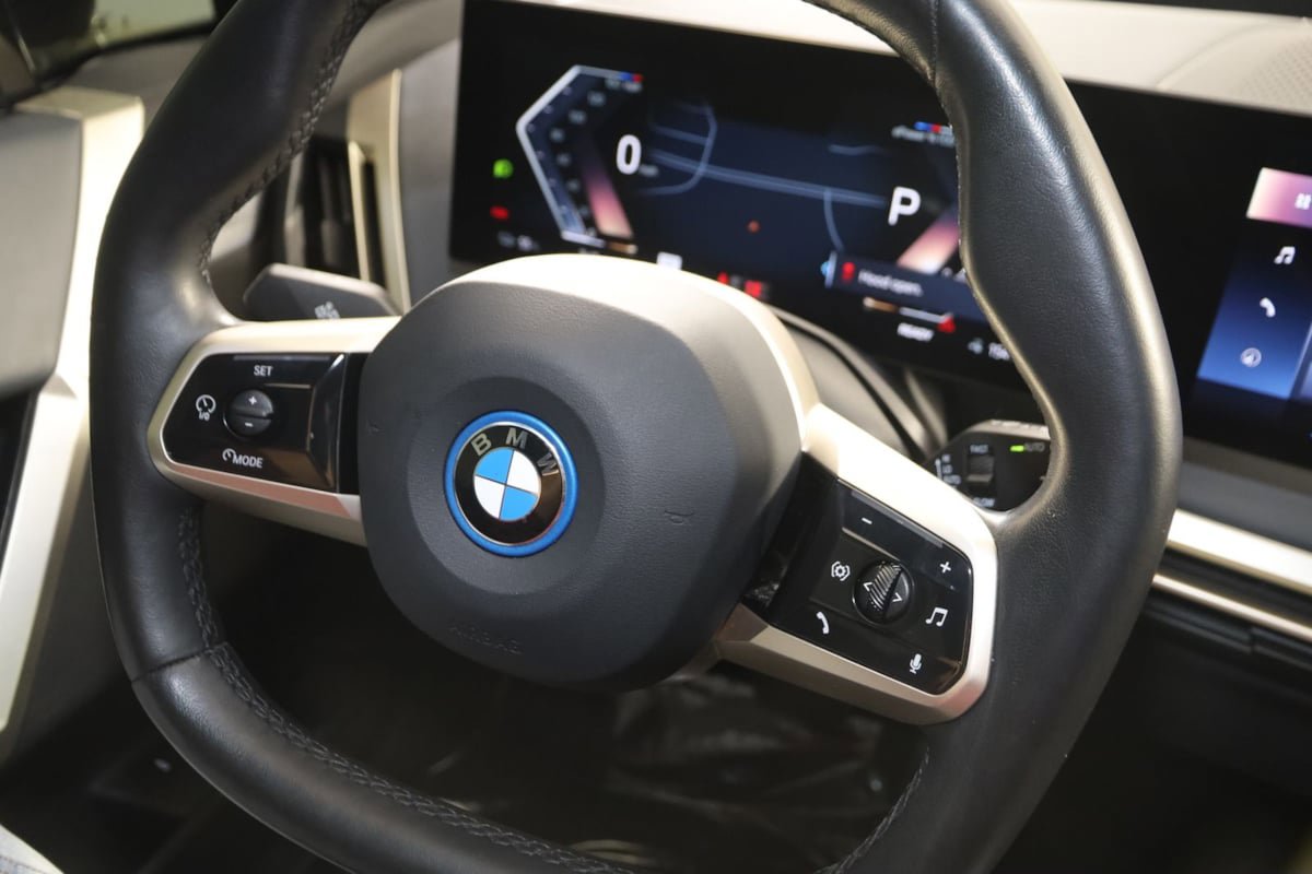 Used 2023 BMW iX M60 w/ Executive Package AWD/4WD image 47