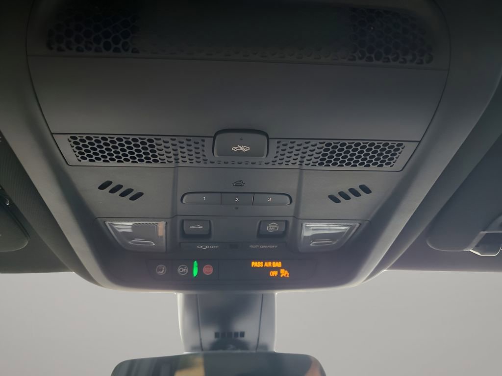 Used 2022 Cadillac XT6 Premium Luxury image 52