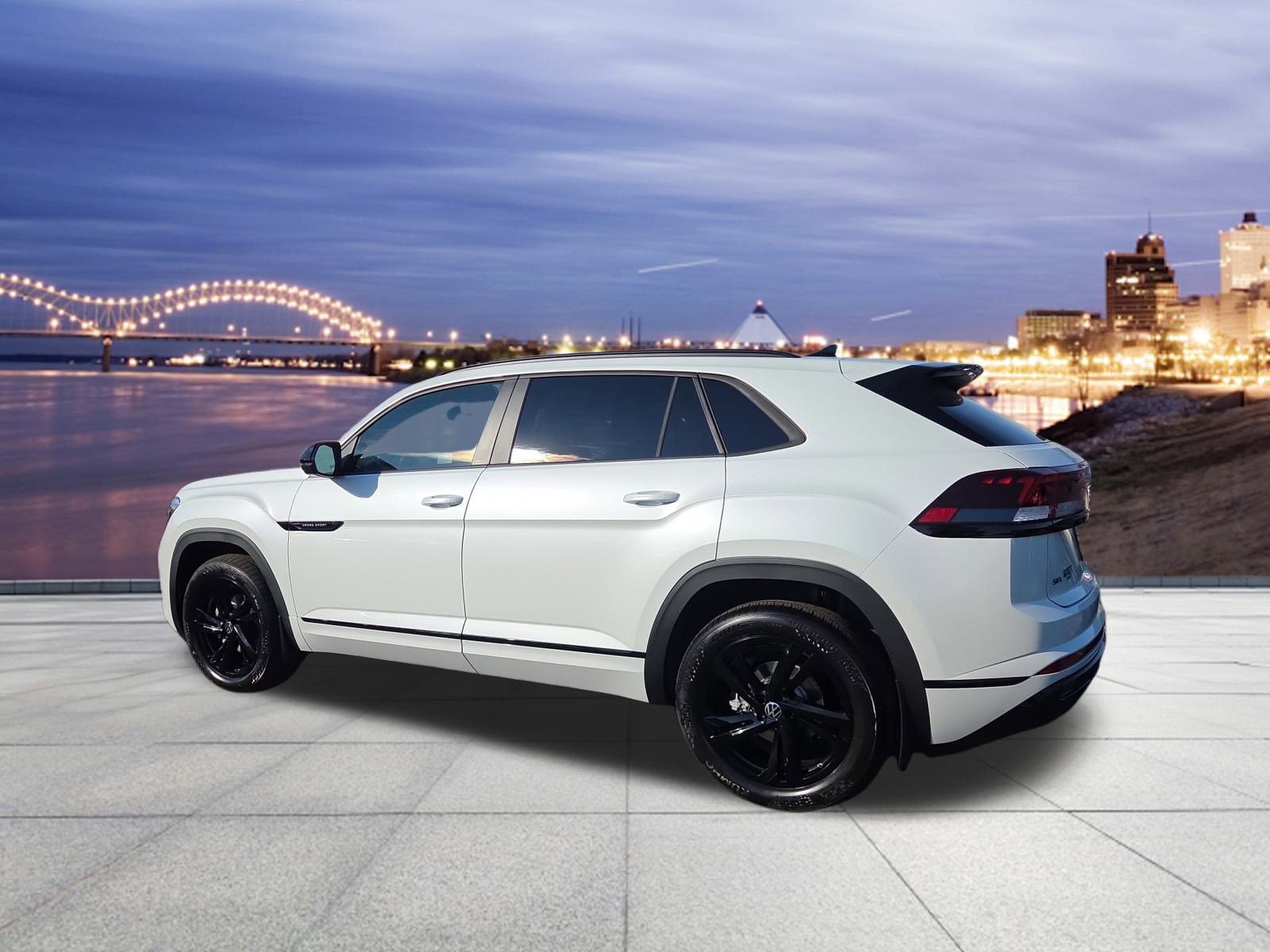 New 2026 Volkswagen Atlas Cross Sport SEL R-Line image 3