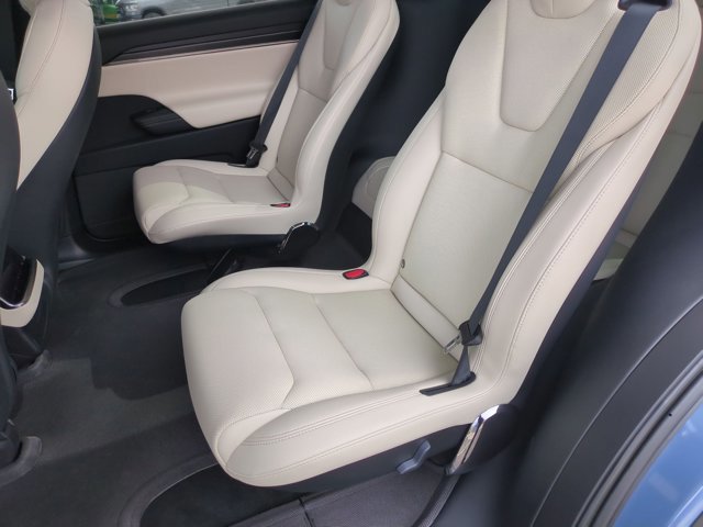 Used 2026 Tesla Model X Plaid image 19