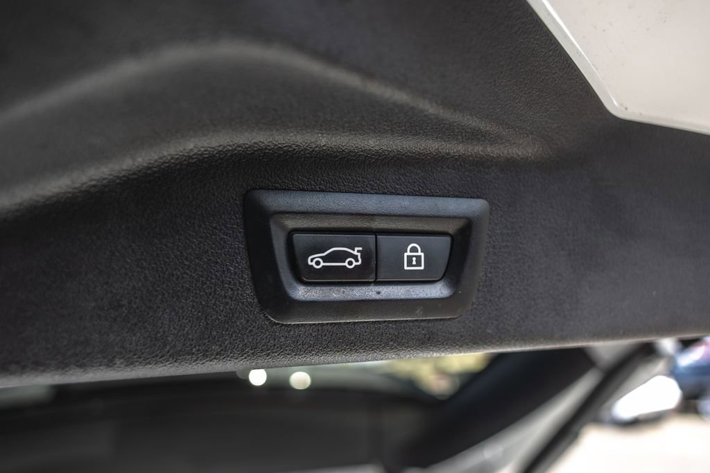 Used 2022 BMW X7 M50i w/ Cold Weather Package AWD/4WD image 40