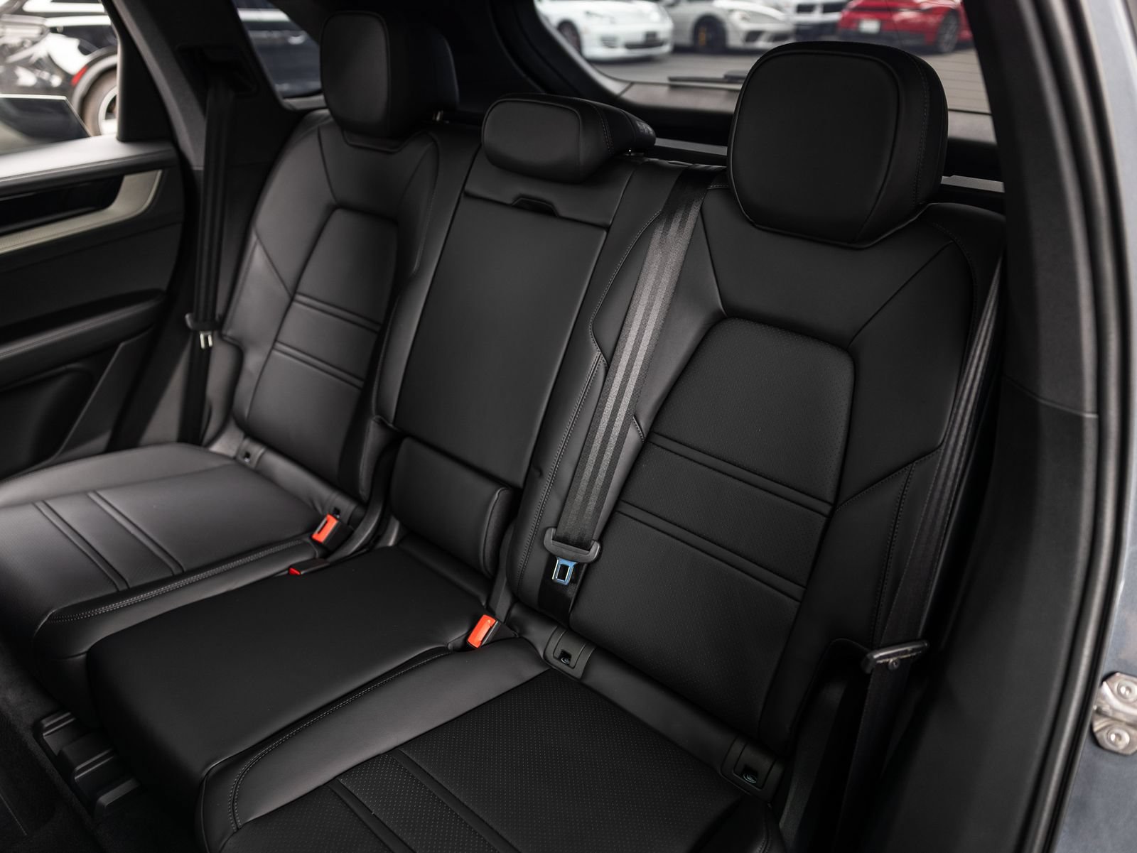 New 2026 Porsche Cayenne S AWD/4WD image 31