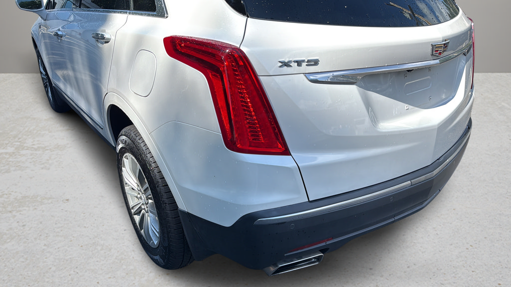 Used 2019 Cadillac XT5 Luxury AWD/4WD image 12