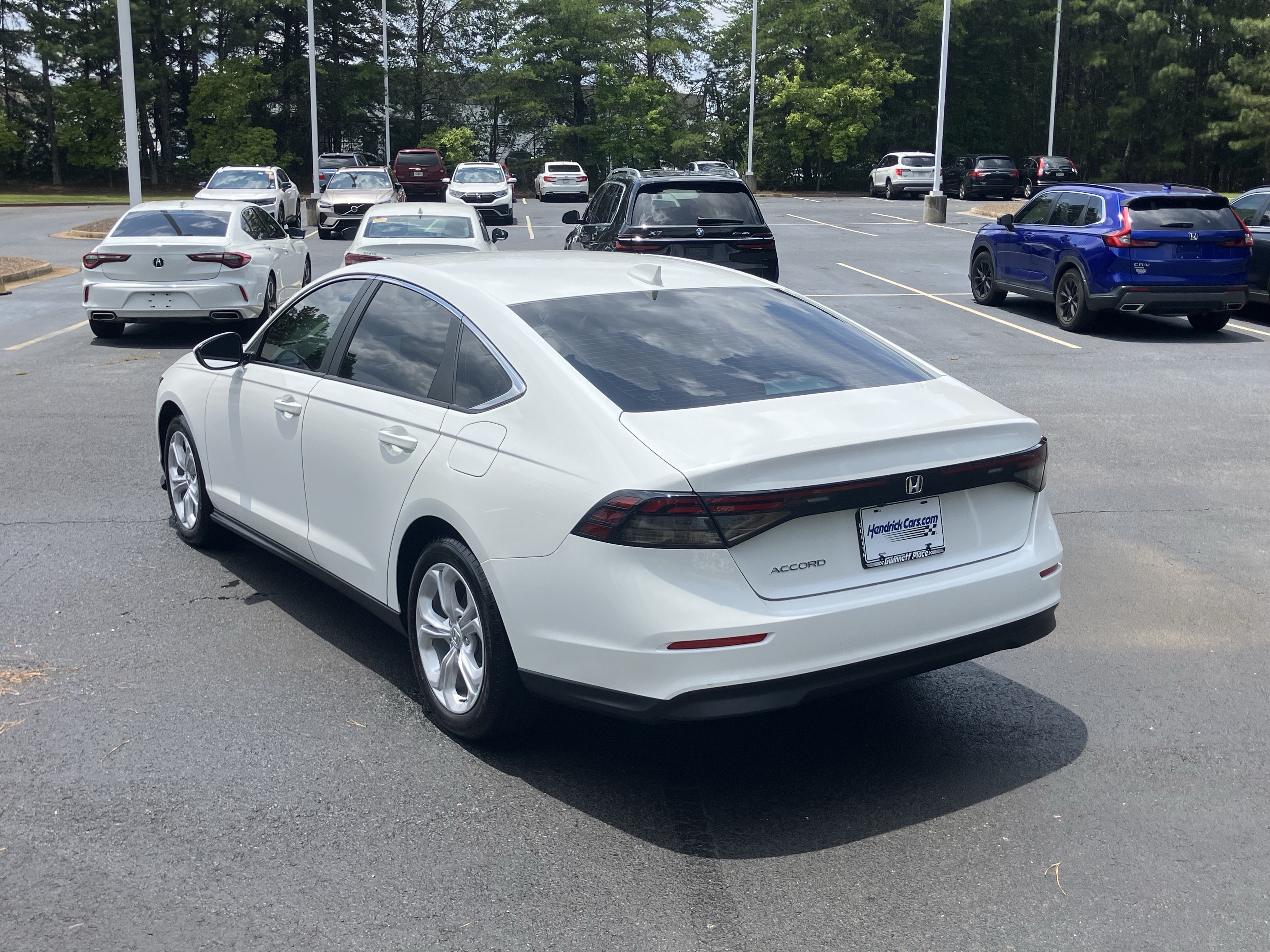 Used 2025 Honda Accord LX image 8