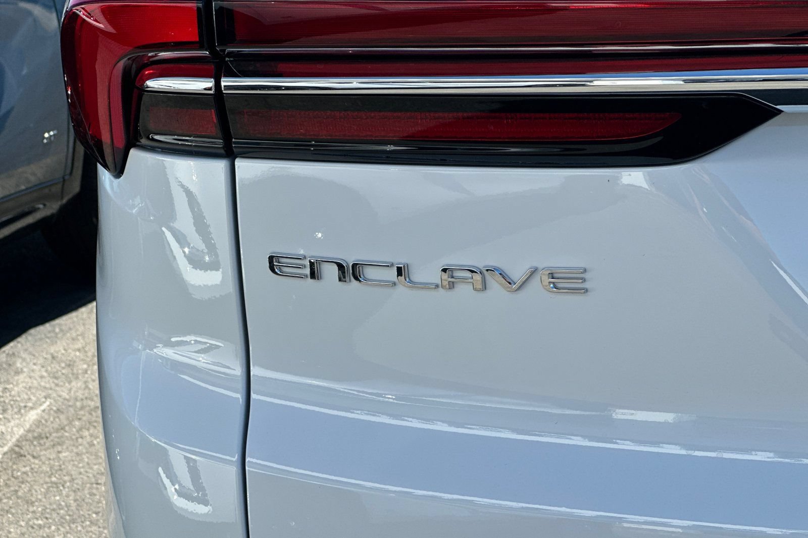 Used 2026 Buick Enclave Preferred FWD image 8
