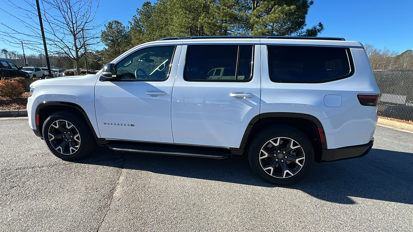 Certified 2024 Jeep Wagoneer Series III image 11