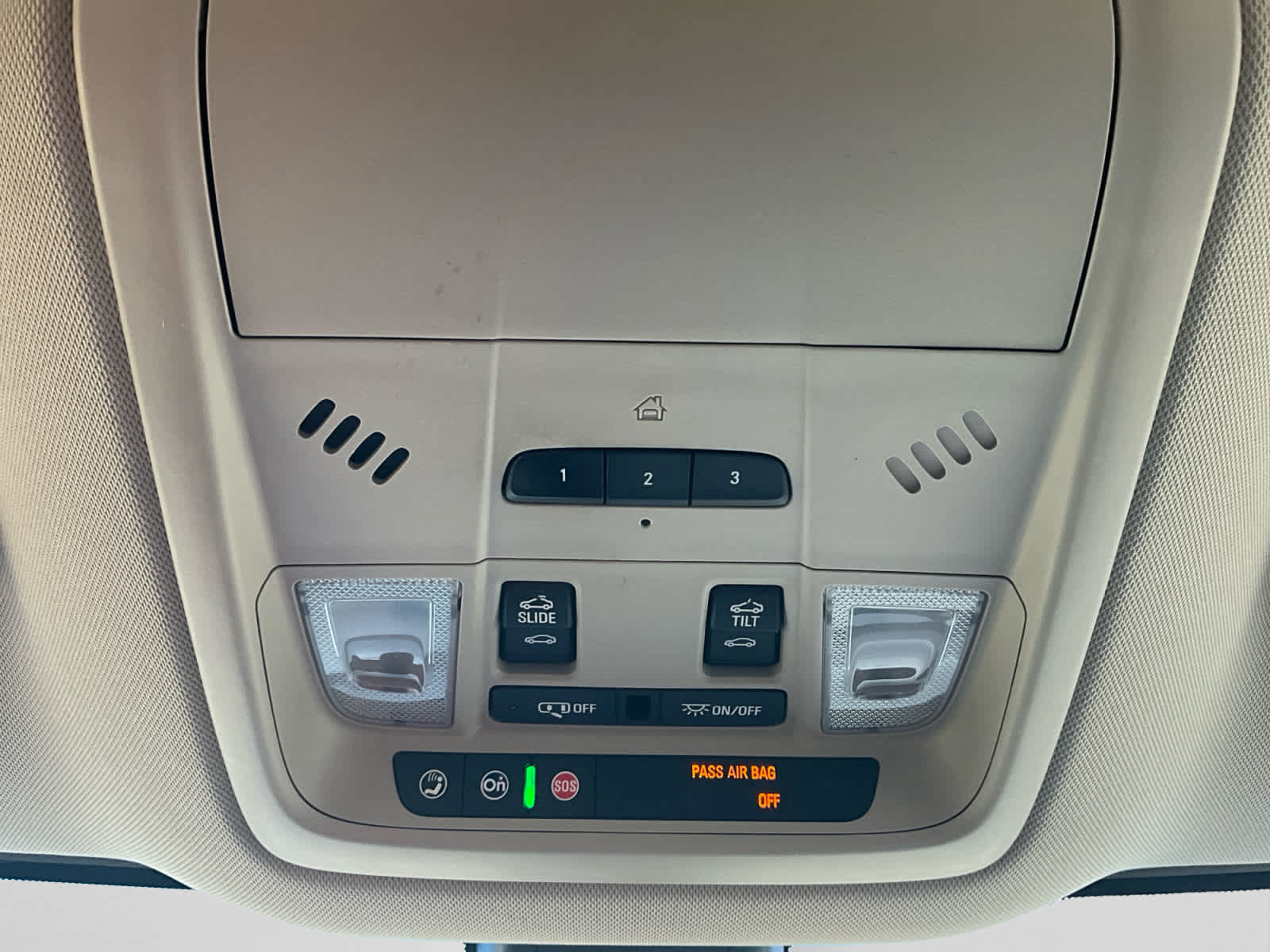 Used 2019 Buick Enclave Premium FWD image 18