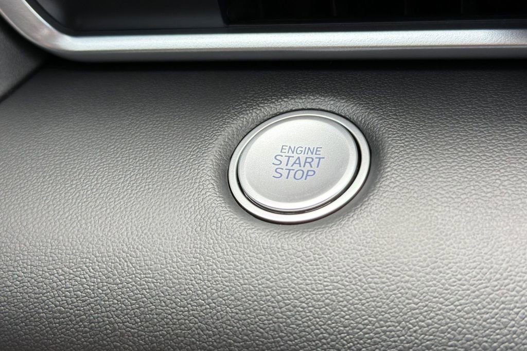 New 2026 Hyundai Elantra Blue image 19