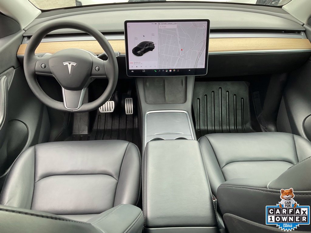Used 2022 Tesla Model Y Performance AWD/4WD image 36