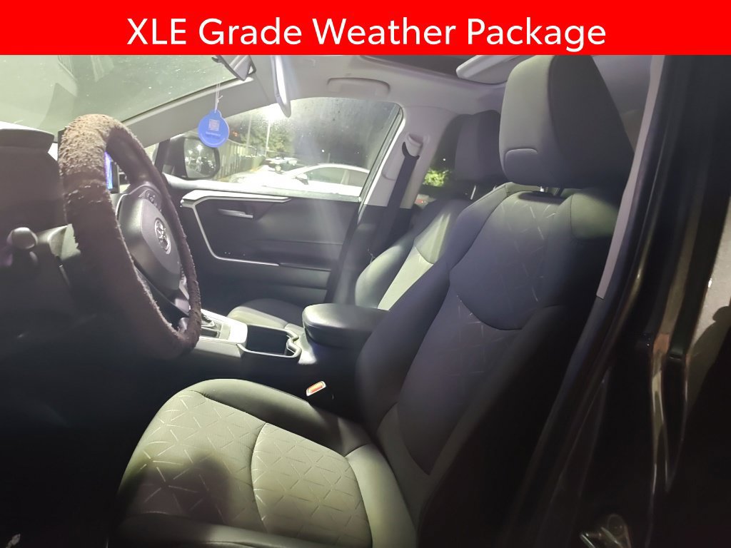 Used 2023 Toyota RAV4 XLE w/ Convenience Package AWD/4WD image 6