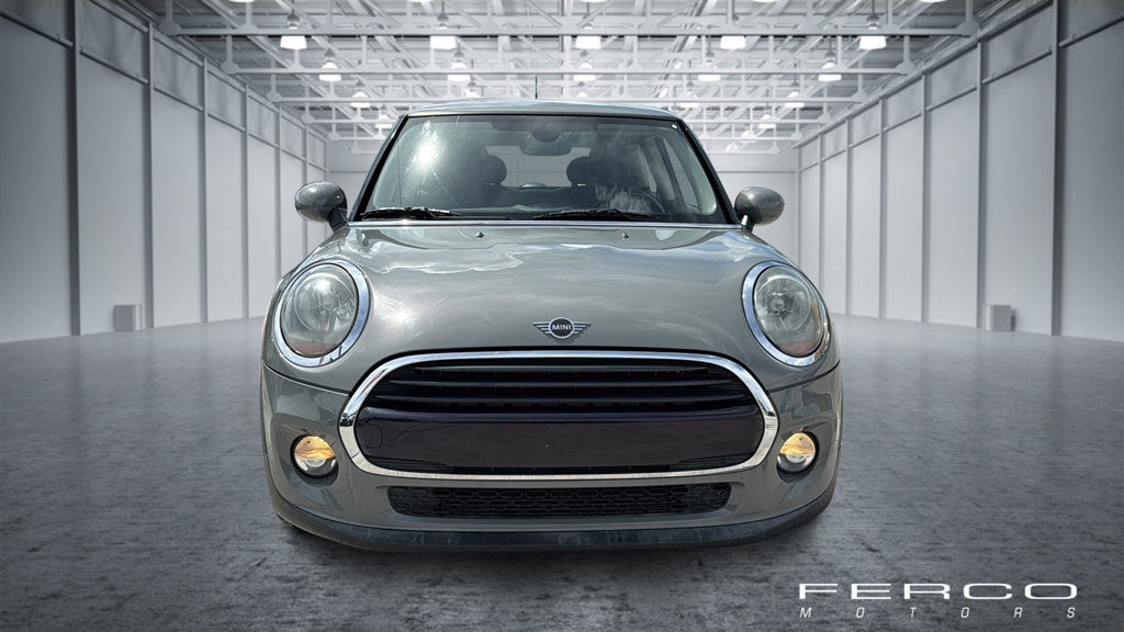 Used 2019 MINI Cooper 2-Door Hardtop w/ Signature Upholstery Package FWD image 8