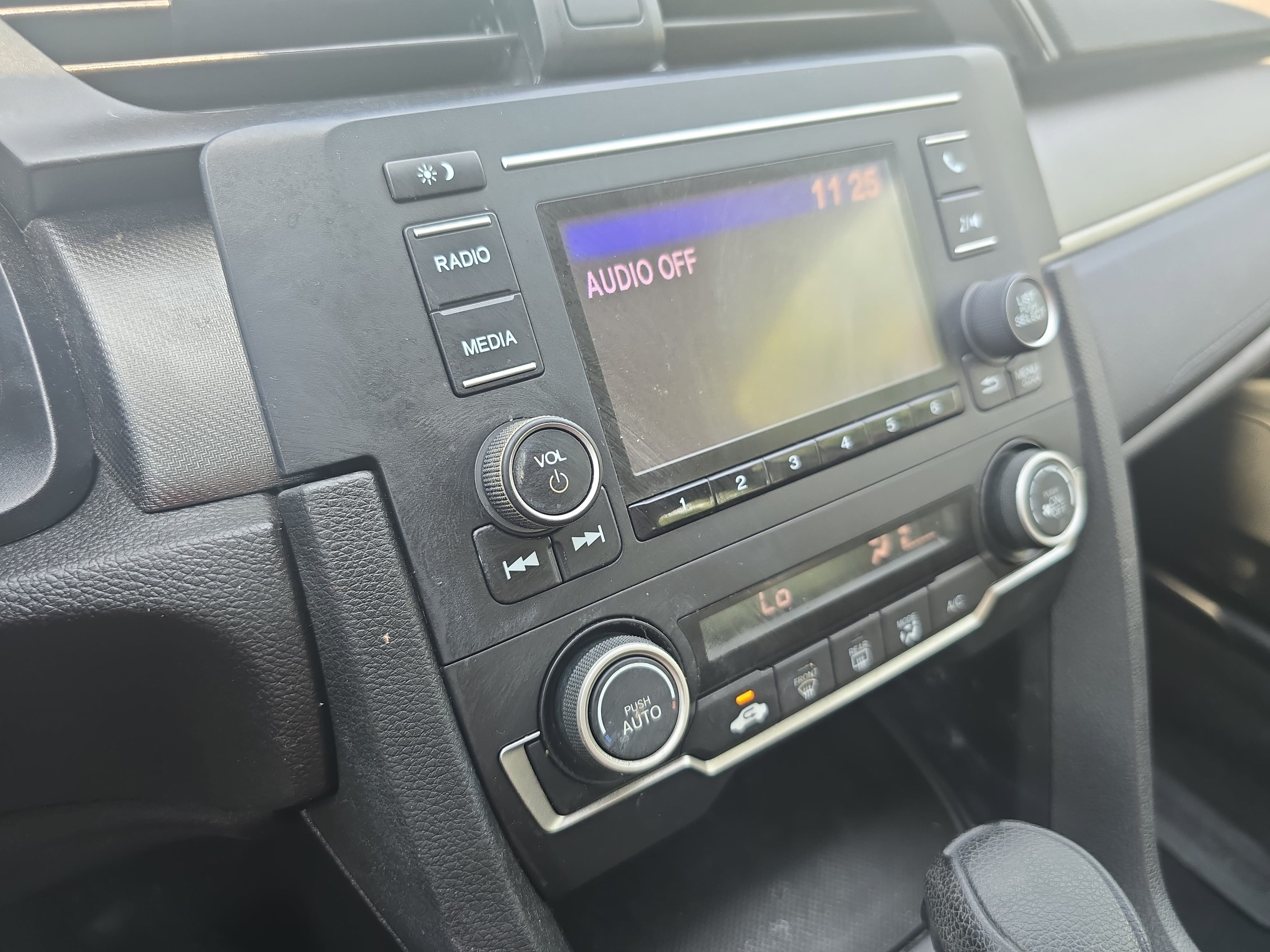 Certified 2018 Honda Civic LX image 20