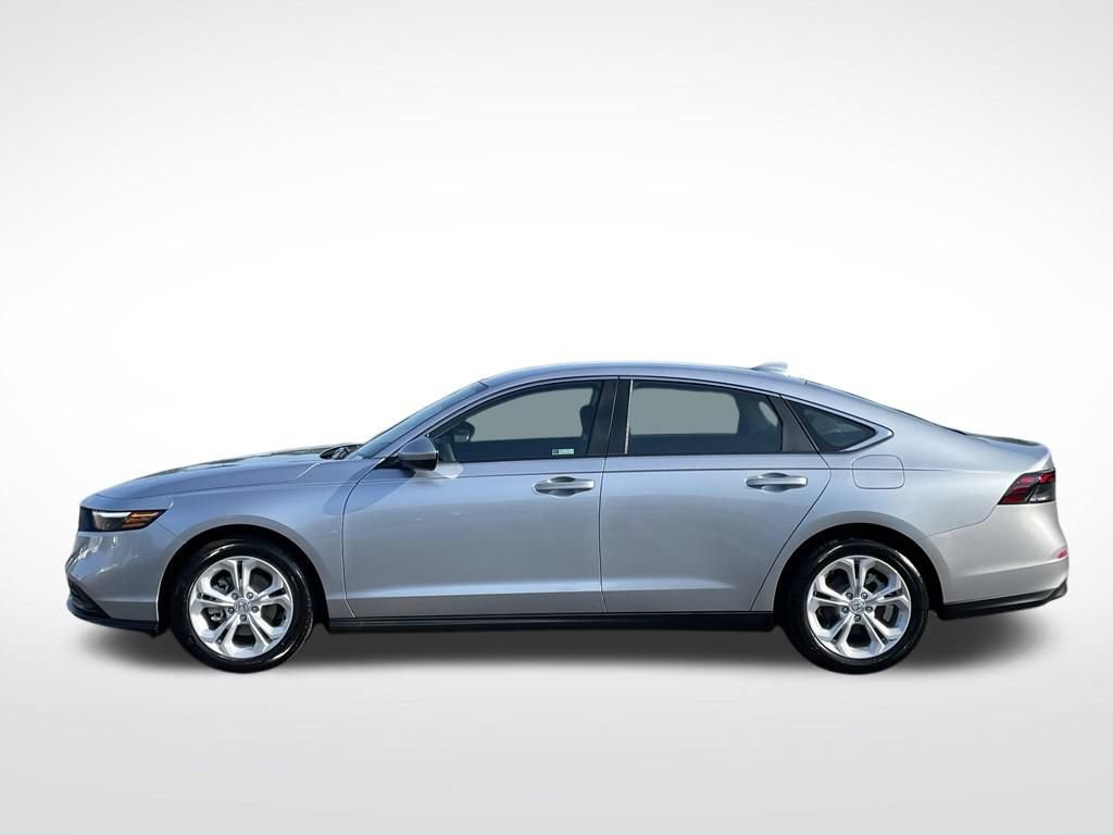 Certified 2025 Honda Accord LX image 2