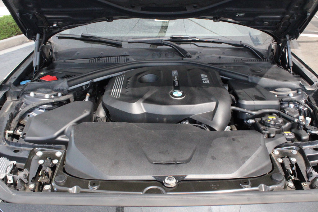 Used 2020 BMW 230i xDrive Coupe w/ Convenience Package AWD/4WD image 54