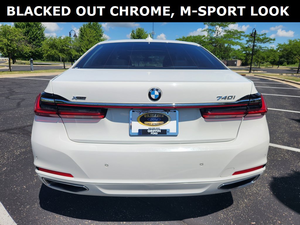 Used 2021 BMW 740i xDrive image 5