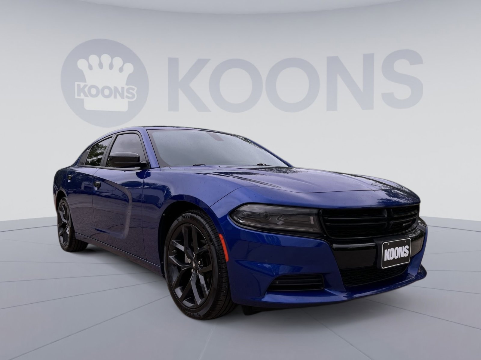 Used 2022 Dodge Charger SXT w/ Blacktop Package RWD image 18