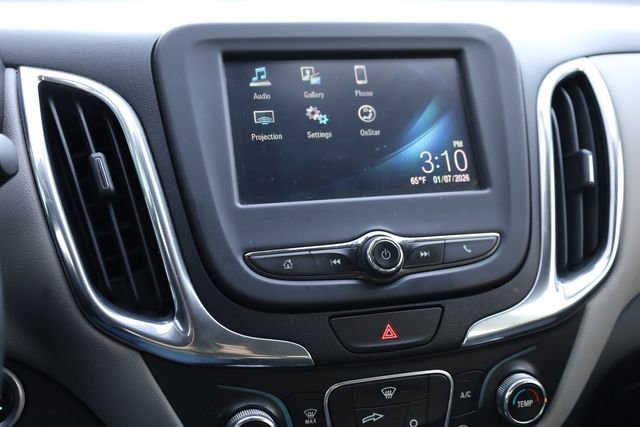 Used 2018 Chevrolet Equinox LS image 16