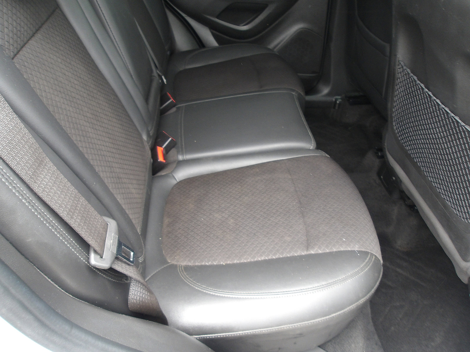 Used 2018 Buick Encore Sport Touring FWD image 10