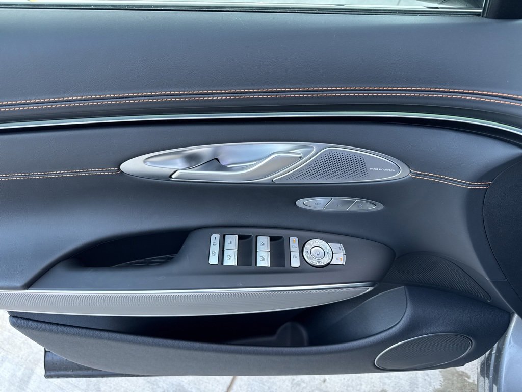 New 2026 Genesis GV70 3.5T Sport Advanced image 17