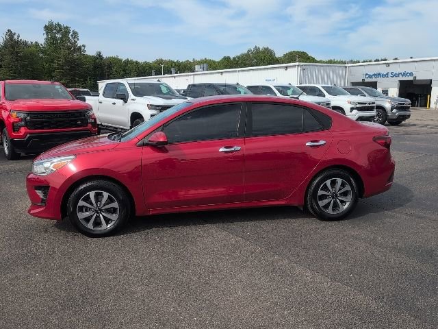 Used 2021 Kia Rio S w/ Technology Package FWD image 3