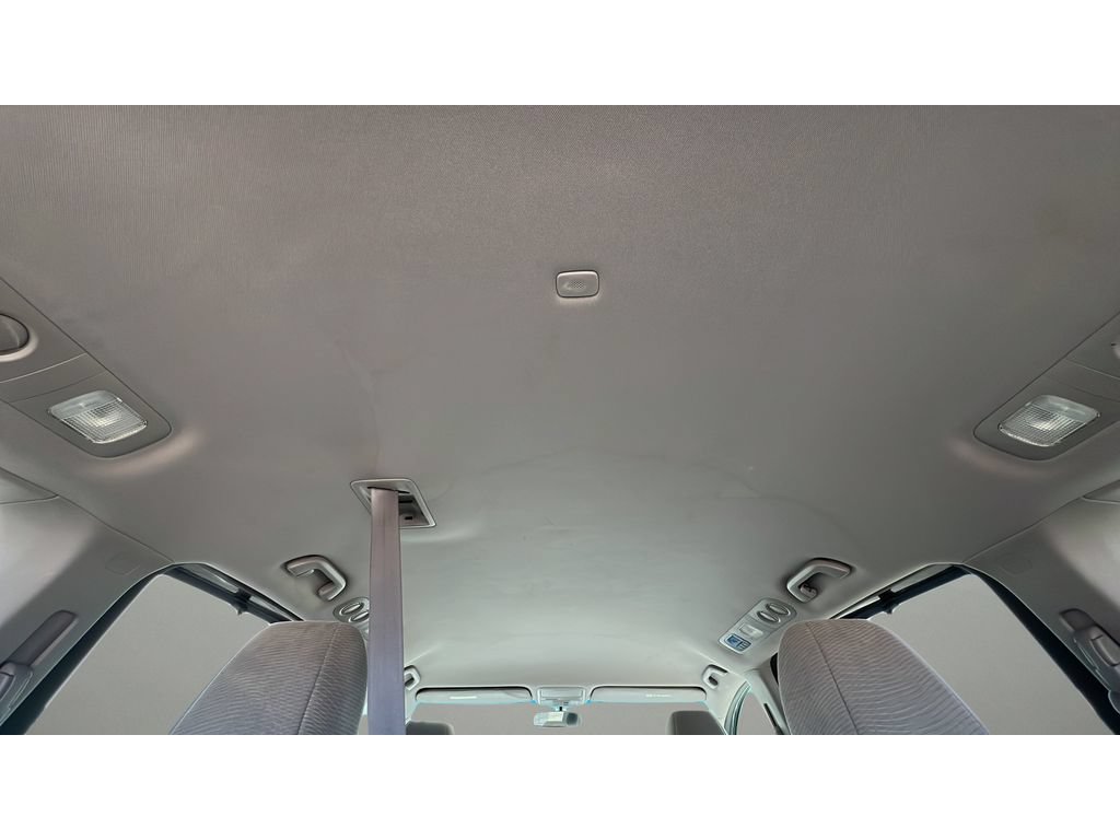 Used 2012 Honda Odyssey EX image 29