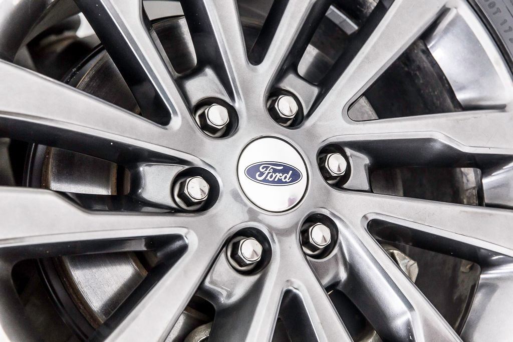 Used 2020 Ford Expedition Limited image 39