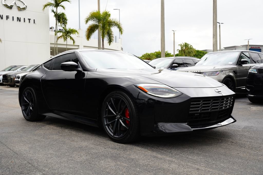 Used 2024 Nissan Z Performance w/ Floor Mat Package RWD image 12
