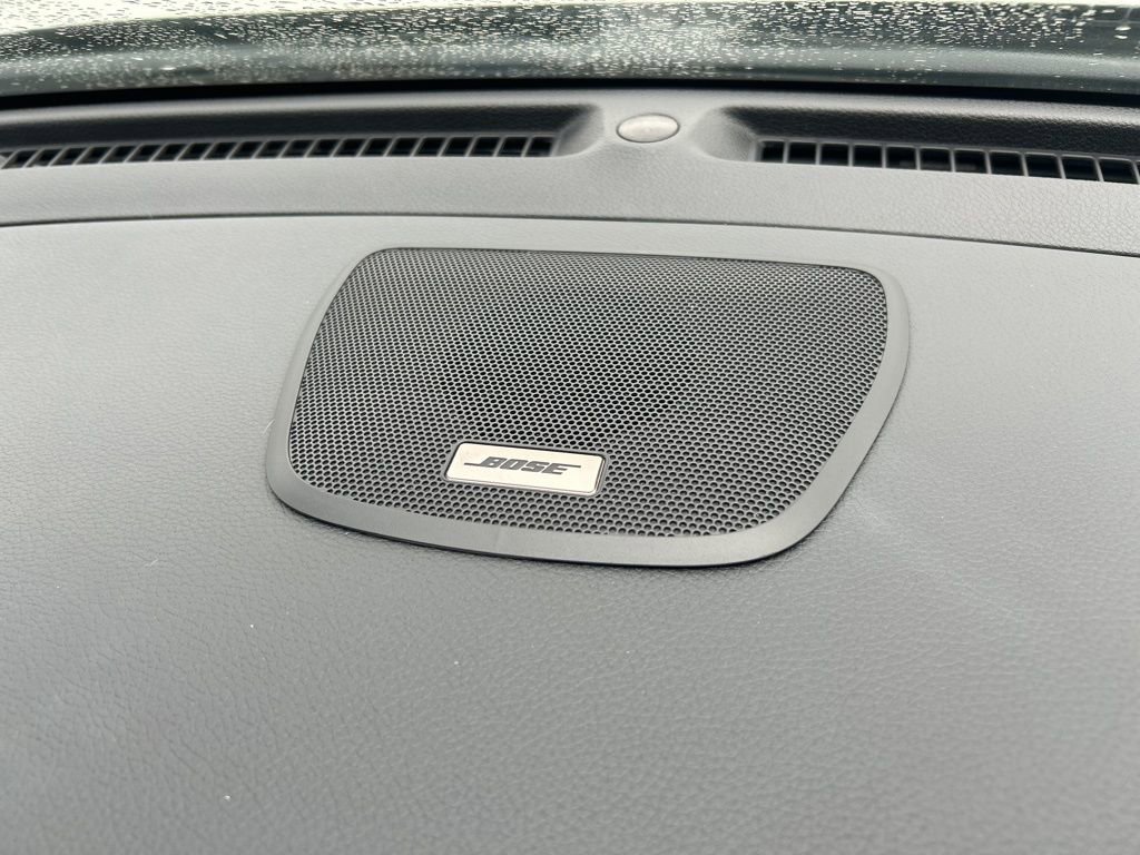 Used 2018 Nissan Rogue SL w/ Premium Package image 15