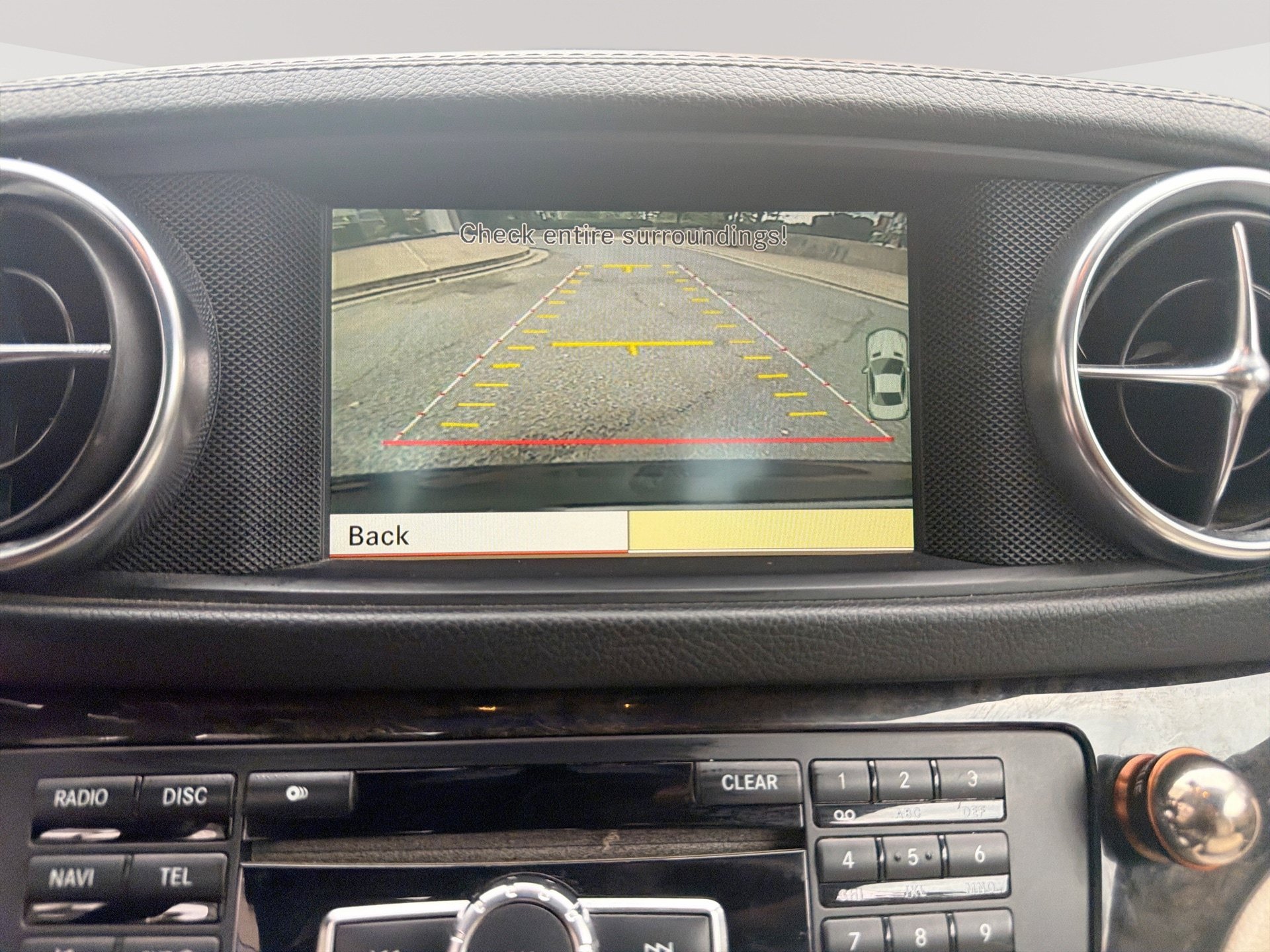 Used 2013 Mercedes-Benz SL 550 w/ Premium Pkg image 25