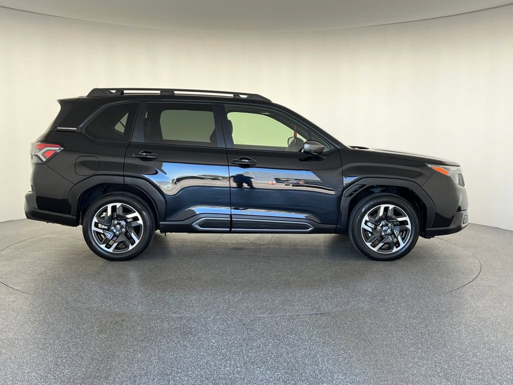 Used 2025 Subaru Forester Limited w/ Popular Package #2 AWD/4WD image 2