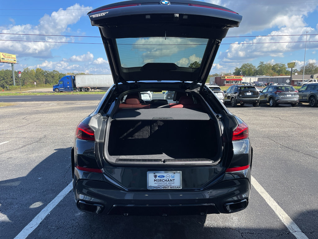 Used 2024 BMW X6 xDrive40i w/ Executive Package image 23
