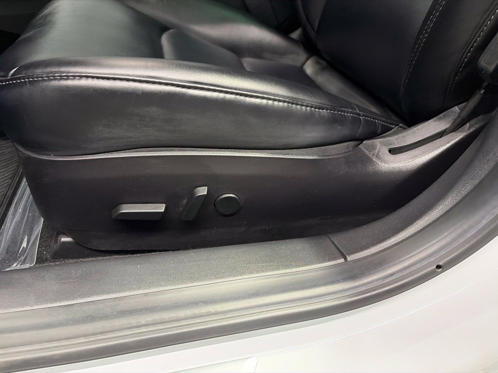 Used 2019 Tesla Model 3 Standard Range RWD image 16