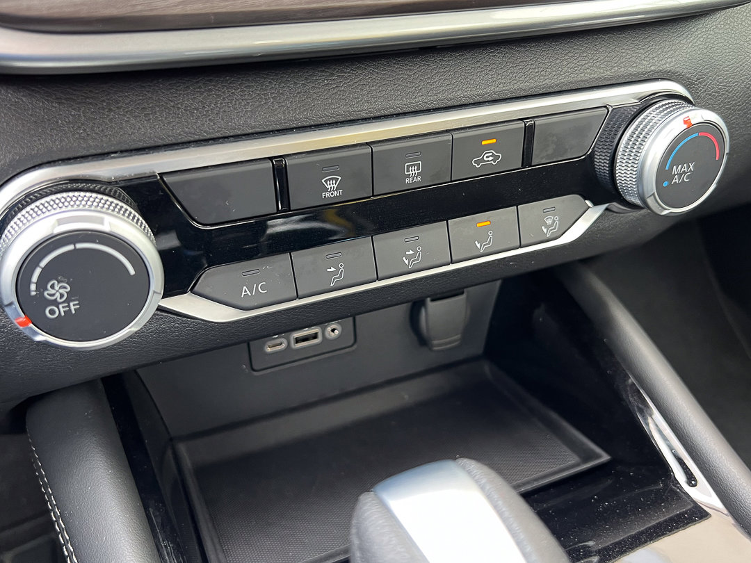 Used 2023 Nissan Altima 2.5 SV image 18