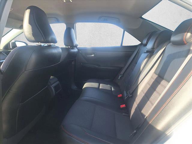 Used 2017 Toyota Camry SE image 15