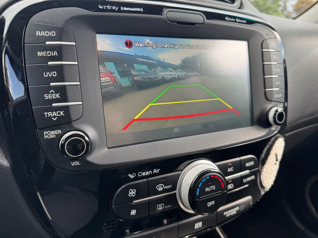 Used 2014 Kia Soul + w/ Audio Package FWD image 16