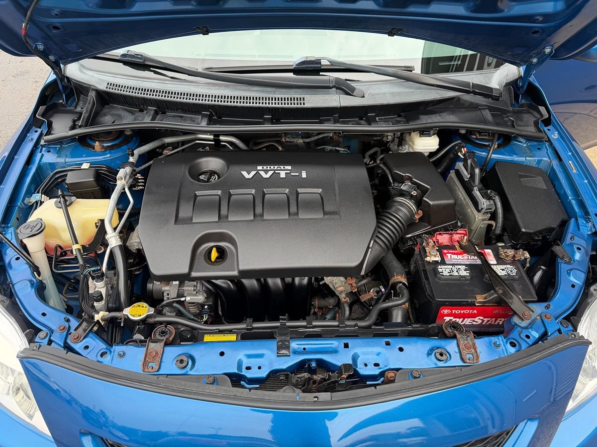Used 2010 Toyota Corolla XLE FWD image 32