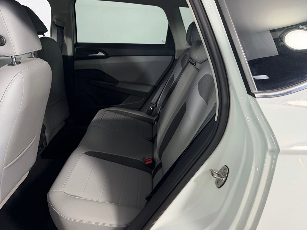 Used 2022 Volkswagen Taos SE AWD/4WD image 27