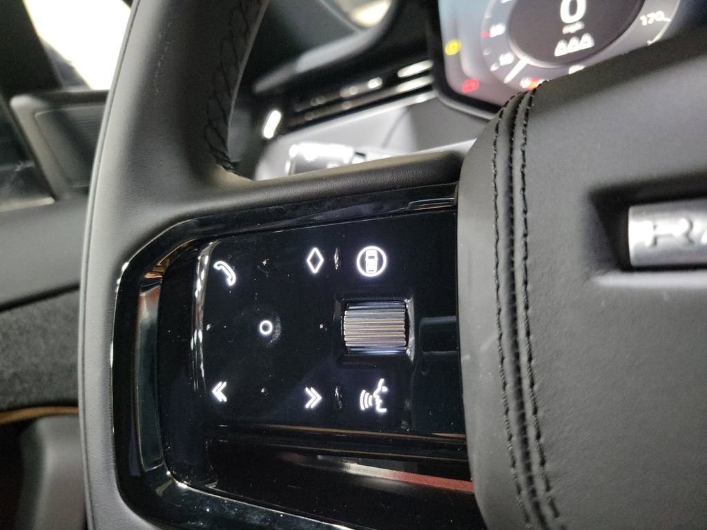 New 2026 Land Rover Range Rover Sport Dynamic SE image 15