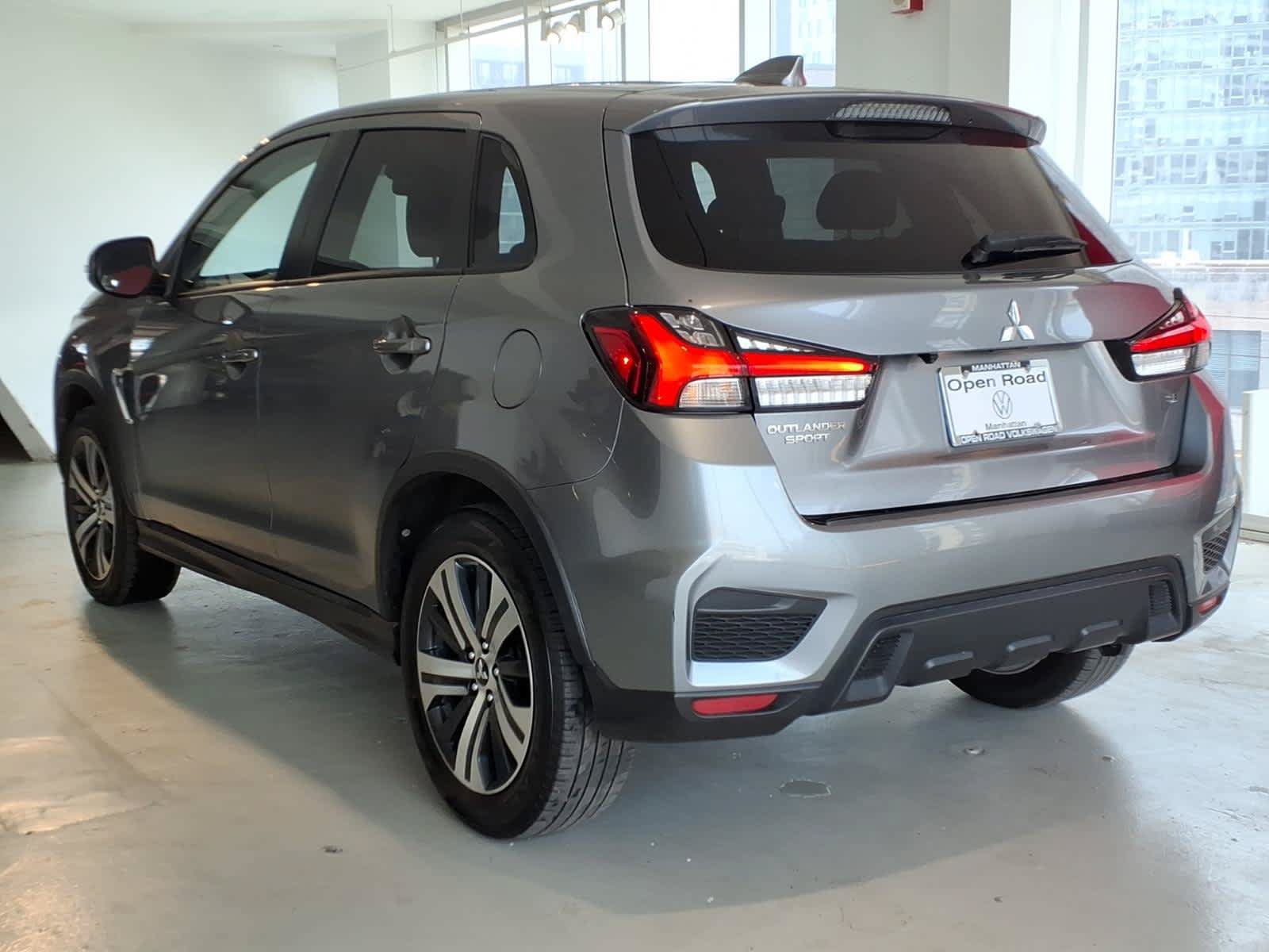 Used 2024 Mitsubishi Outlander Sport SE AWD/4WD image 6