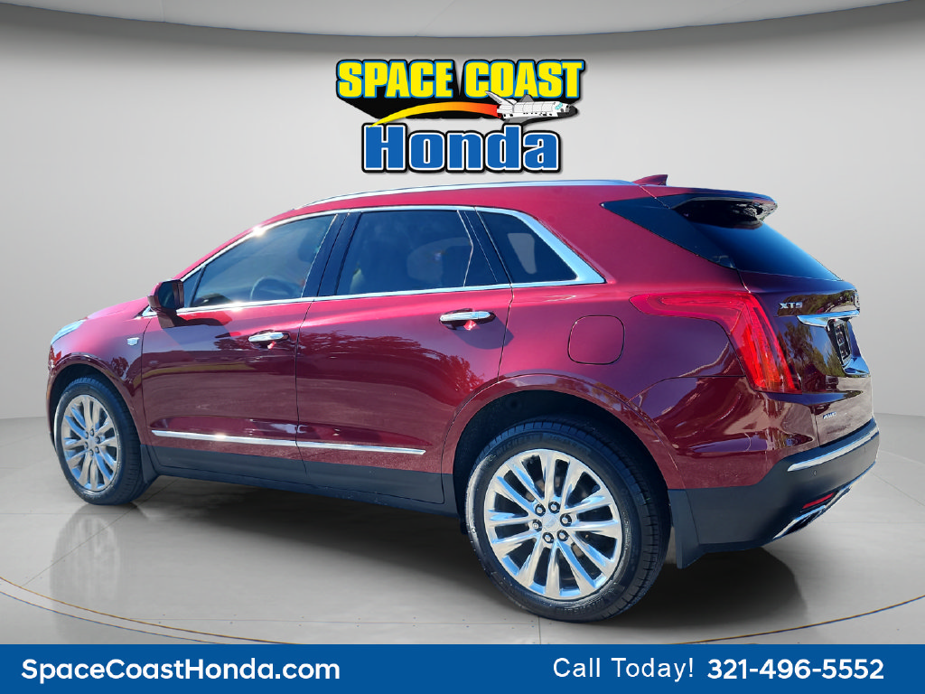 Used 2017 Cadillac XT5 Platinum AWD/4WD image 5