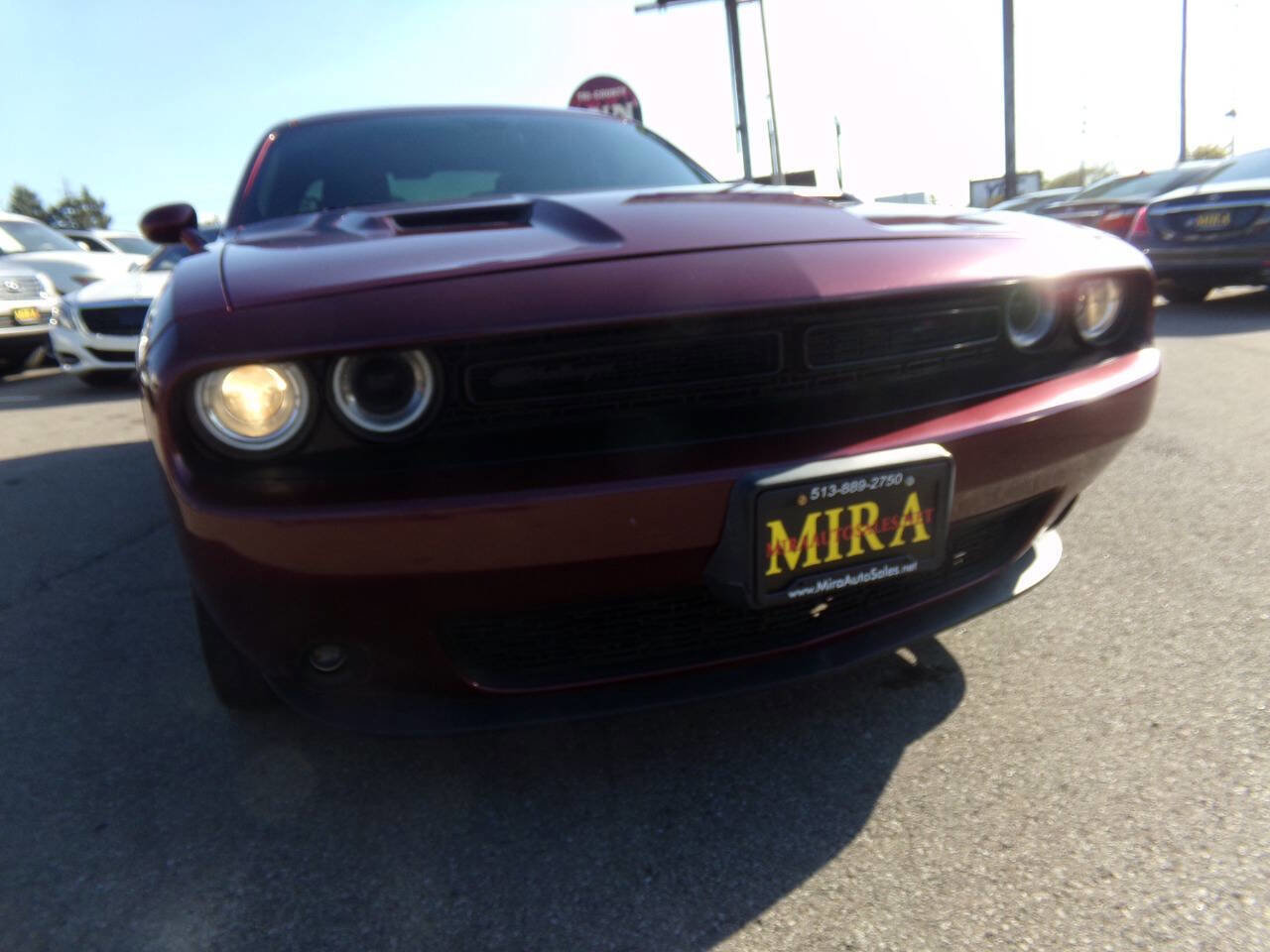 Used 2019 Dodge Challenger SXT w/ Blacktop Package image 7