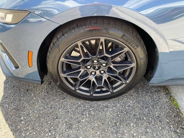Used 2024 Ford Mustang GT Premium w/ GT Performance Package RWD image 11