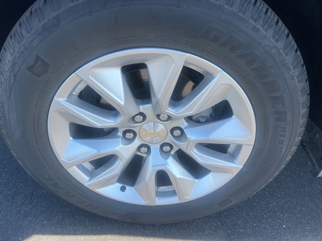 Used 2022 Chevrolet Silverado 1500 Custom image 9