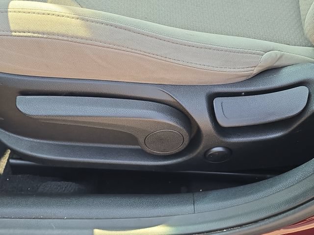 Used 2016 Kia Optima LX FWD image 4