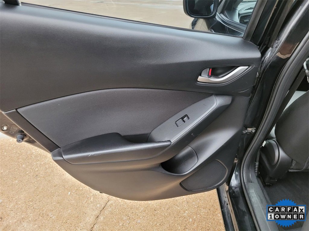 Used 2014 MAZDA MAZDA3 i Sport image 13